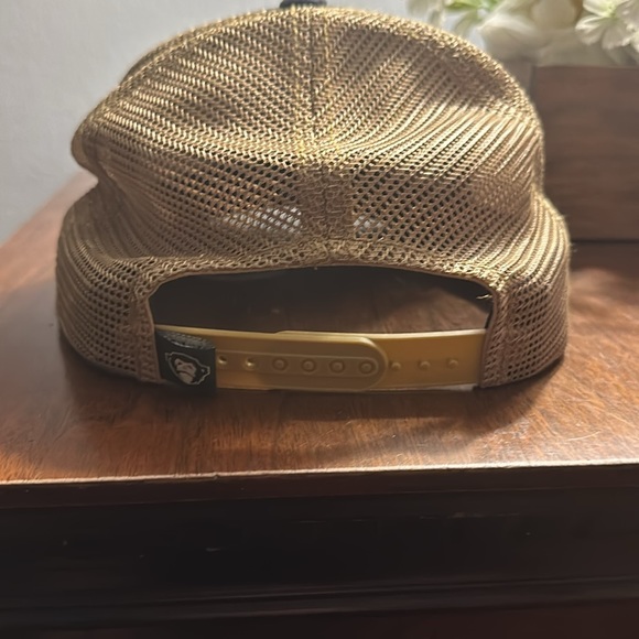 Howler Brothers SnapBack hat. EUC - Picture 2 of 4